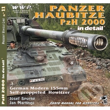 Panzerhaubitze PzH 2000 in detail