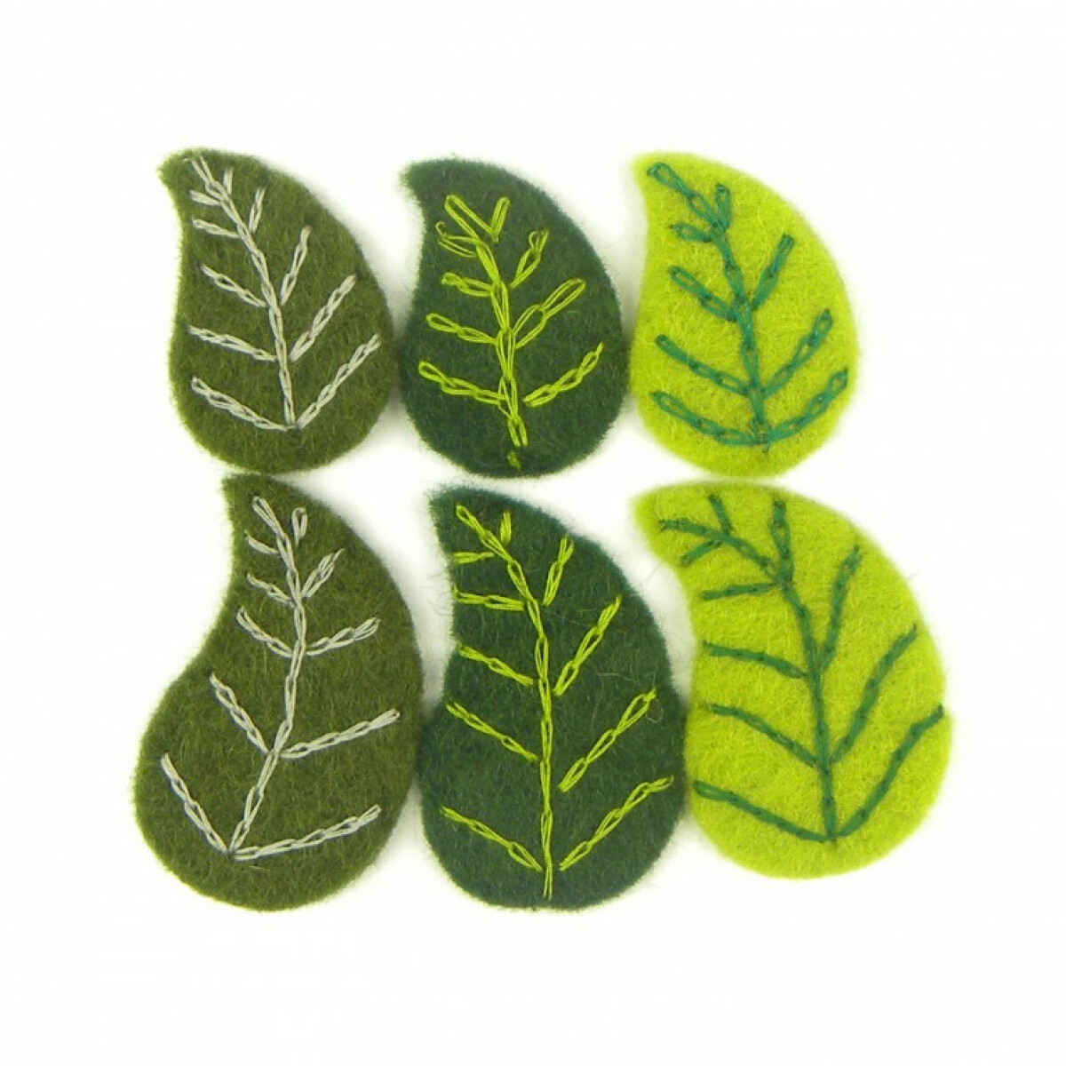 Plstěné lístky z přírodní vlny